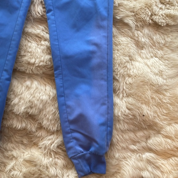 Figs Zamora jogger and Catarina top - Picture 2 of 6